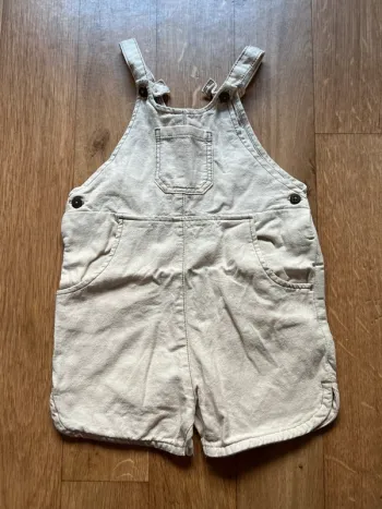 Salopette courte beige Kiabi 2 ans