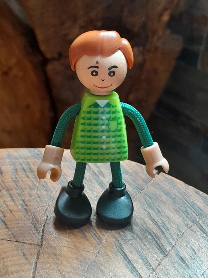 Petite poupée articulée C1