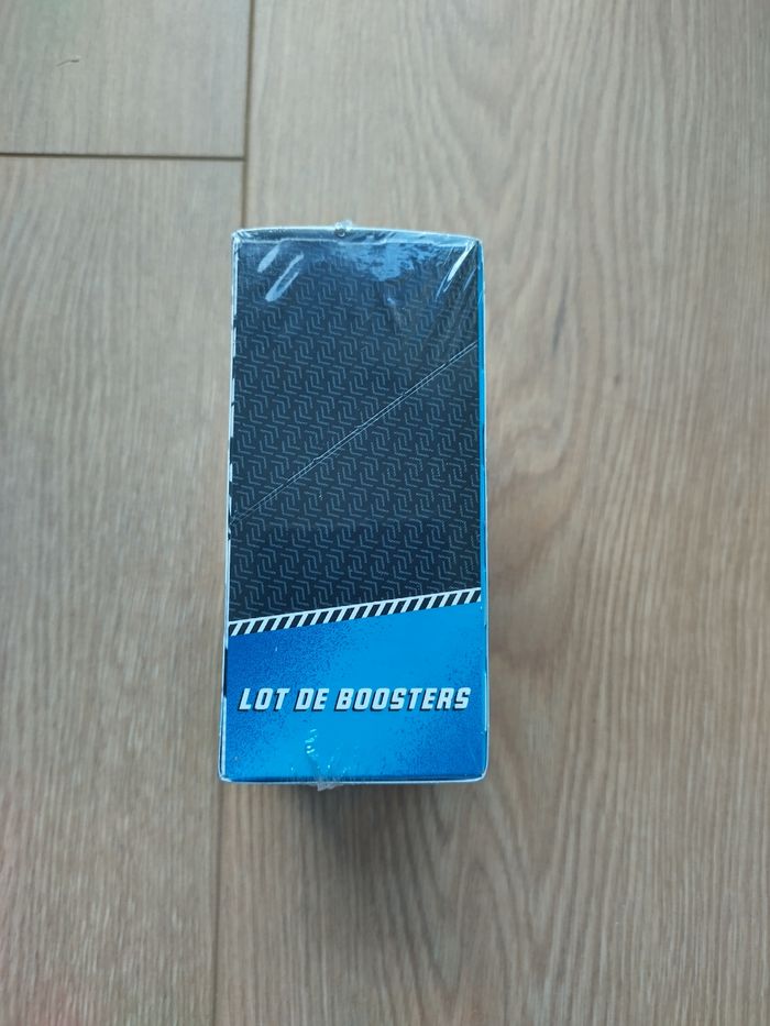 Bundle Pokémon Ev10.5 Foudre noire - photo numéro 4