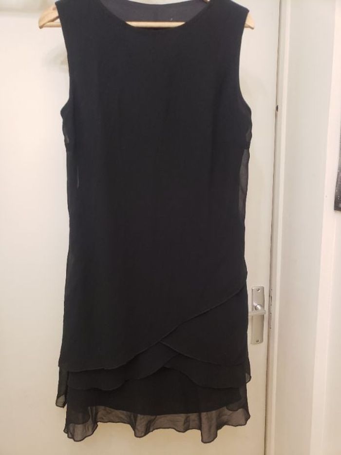 Robe noire midi