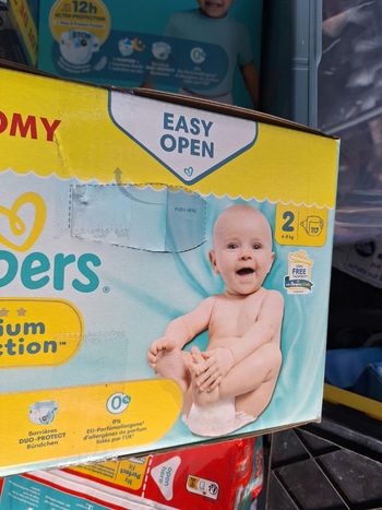 Carton pampers prenium t2