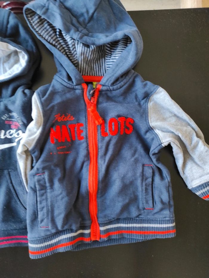 Lot de deux sweat a capuche - photo numéro 2