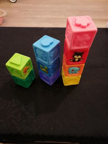 Cubes x9
