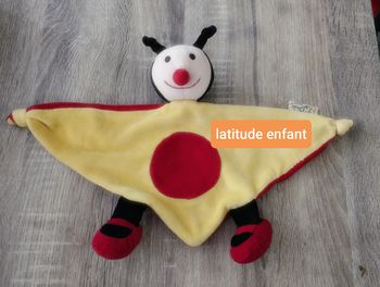 Doudou coccinelle Latitude enfant