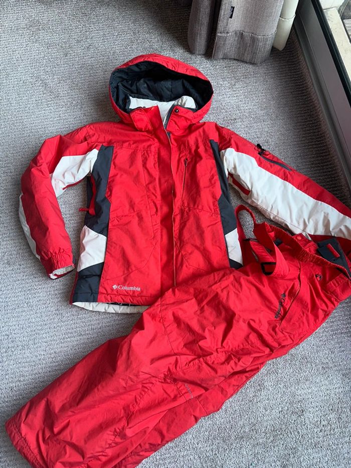Combinaison de ski Colombia taille 10/12 ans