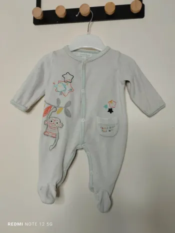 Pyjama taille 1 moi