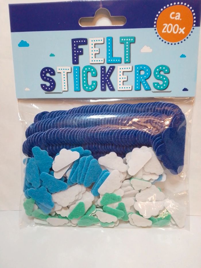 Autocollants feutrine "Nuage" scrapbooking - photo numéro 1