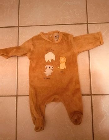 Pyjama 1 mois