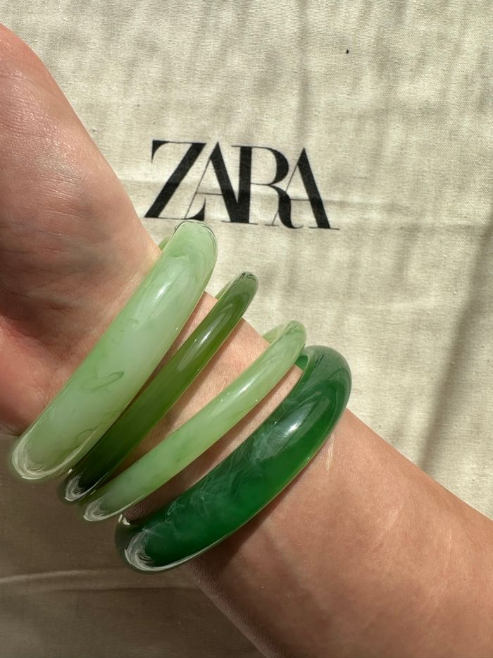 Lot de 4 bracelet résine Zara - photo numéro 3