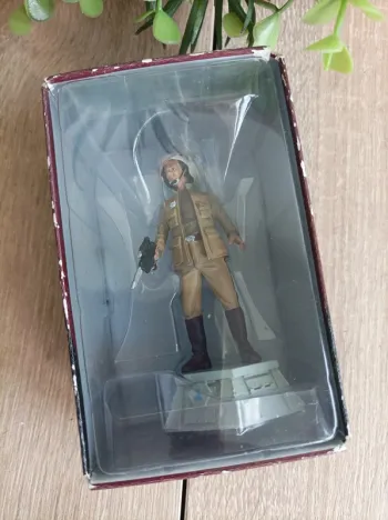 Figurine pièce d'échecs Captain Antilles Star Wars Altaya