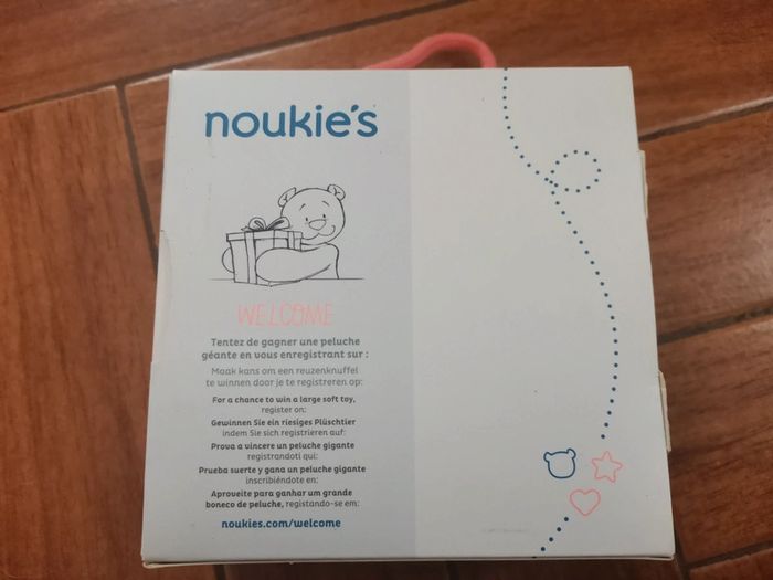 Petits chaussons / petites chaussures noukies jamais portées - photo numéro 6