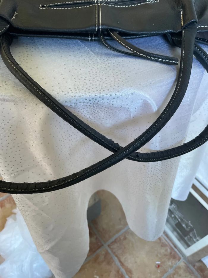 Sac noir bouton - Bon état - photo numéro 8