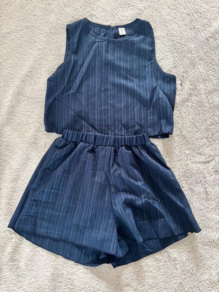 Ensemble top et short - photo numéro 2
