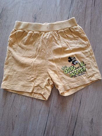 Short garçon taille 3 ans