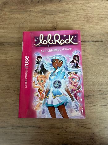 LoliRock - le médaillon d’Izira