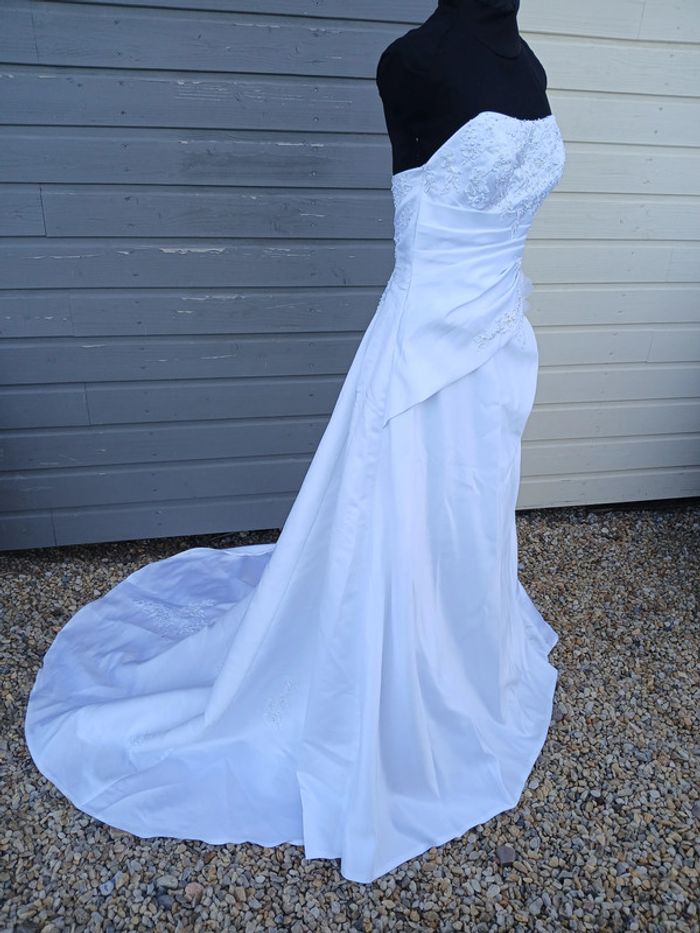 robe de mariée taille 38/40 - photo numéro 8