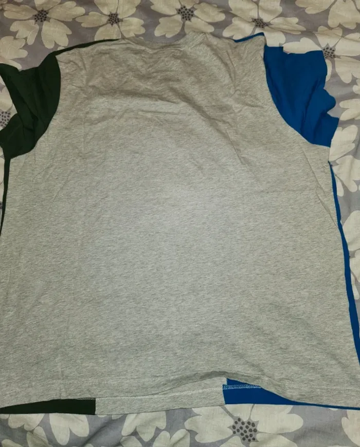 Tshirt lacoste - photo numéro 3