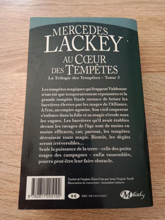 Mercedes Lackey 📚 La trilogie des tempêtes Tomes 3 Au cœur des tempêtes - photo numéro 2