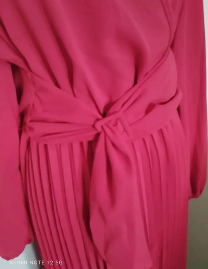Magnifique robe plissée taille XL - photo numéro 4