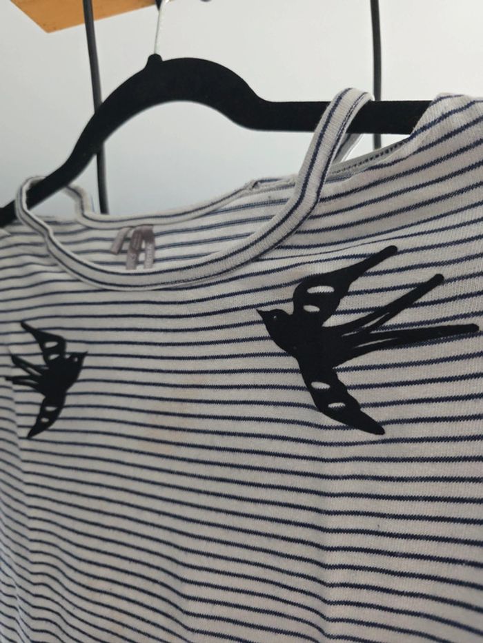 Jolie t-shirt epaules dégagées tbe - photo numéro 3