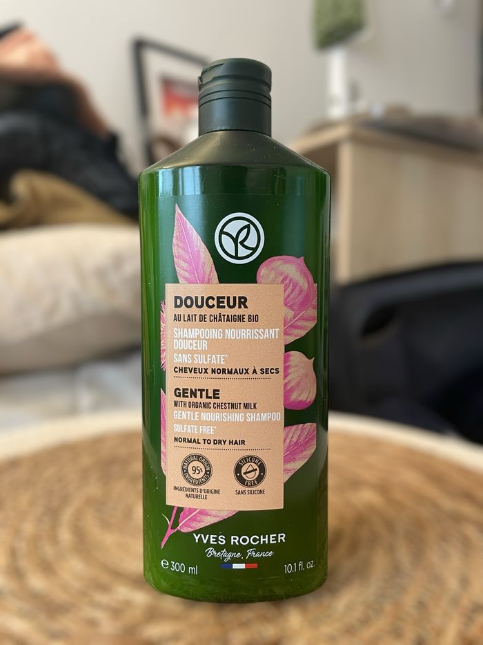 Yves Rocher Shampoo