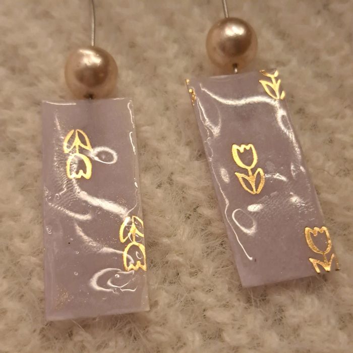 Boucles d'oreilles pendante rectangulaire légère blanche doré - photo numéro 5