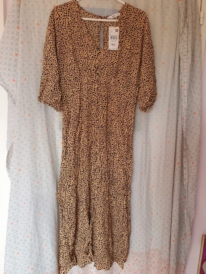 Robe neuve Mango taille L avec étiquette
