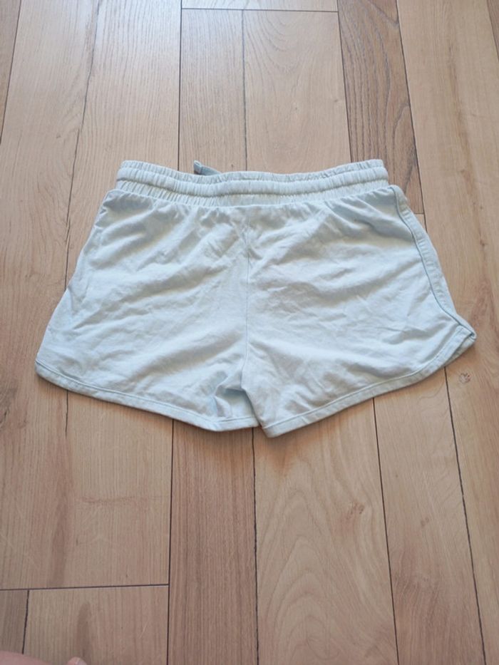 Short 8/9 ans - photo numéro 2