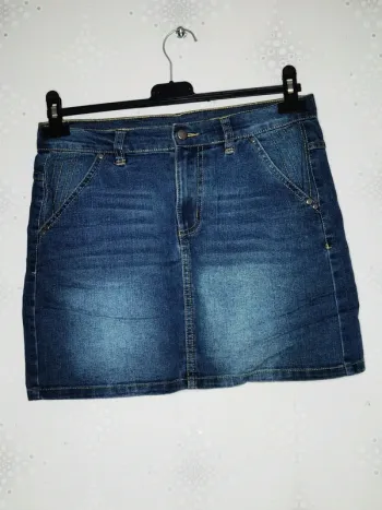 D4512 - jupe jeans fille 16 ans