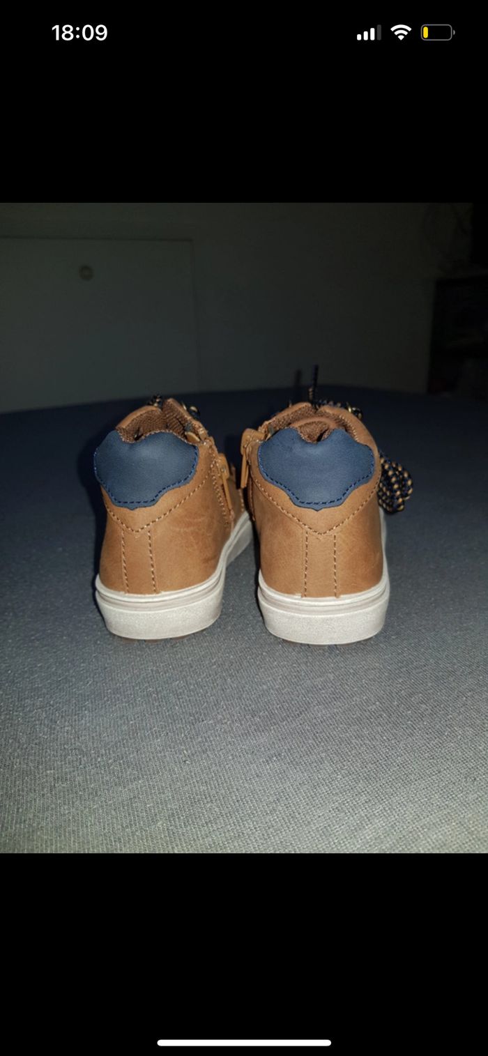 Chaussure enfants neuf - photo numéro 5