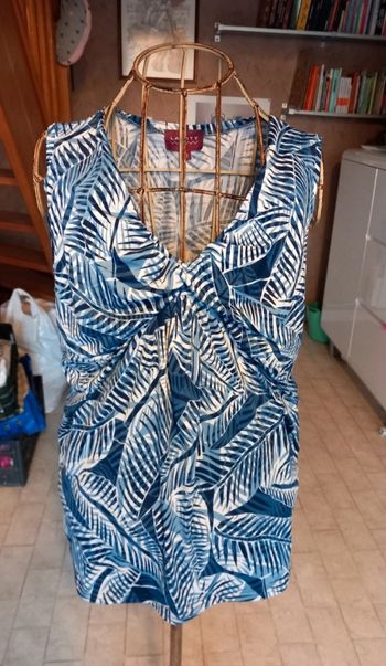 Débardeur motif feuillages (T.3)