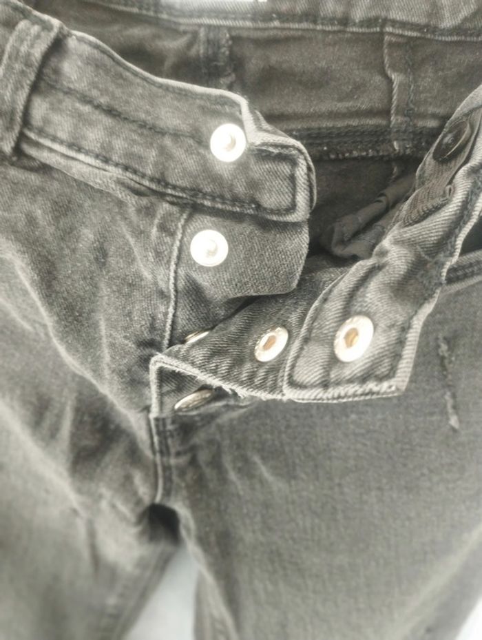 Lot jeans Kiabi 10ans - photo numéro 13