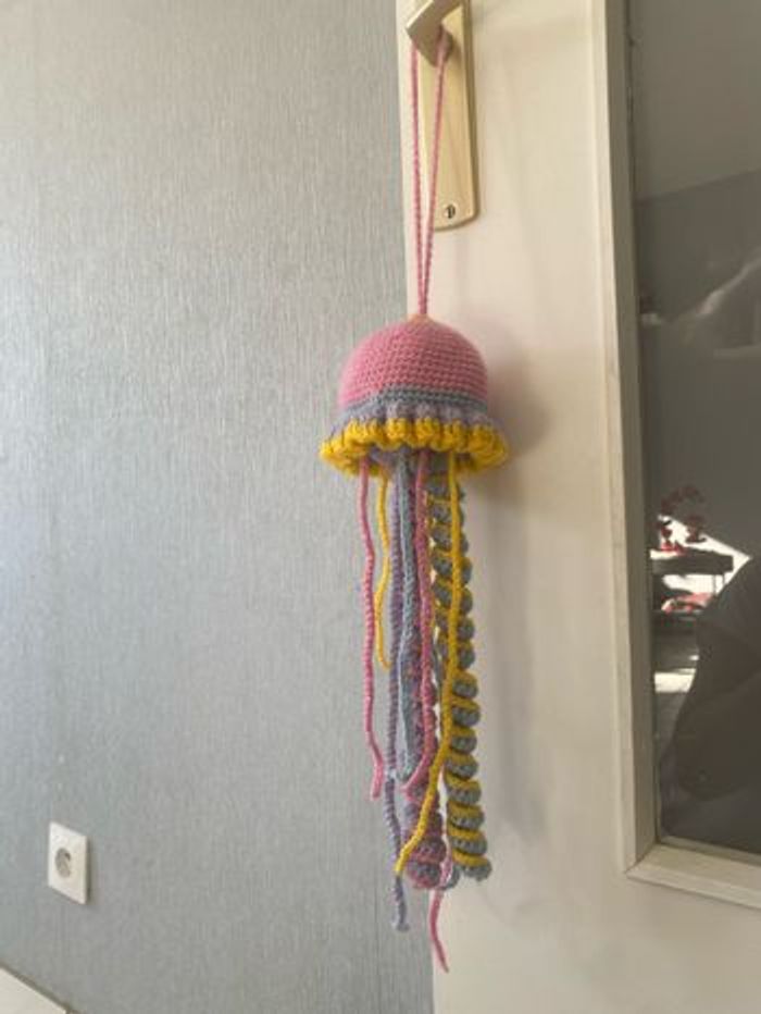 Pieuvre peluche/décoration au crochet