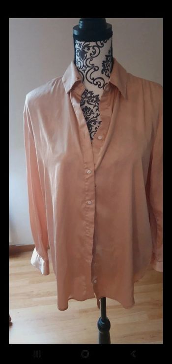 Chemise offerte dans un lot