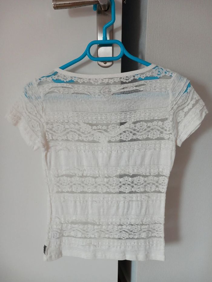 Tee-shirt dentelles Blanc du Nil état neuf - photo numéro 5