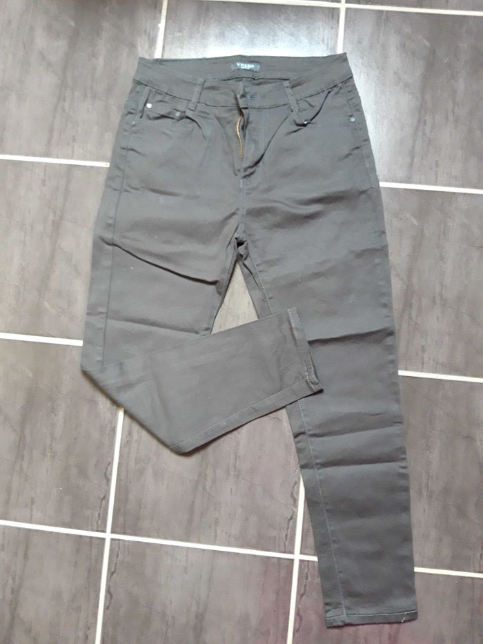 Pantalon gris anthracite 42 neuf