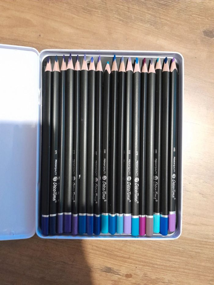 Crayons aquarelle - photo numéro 2