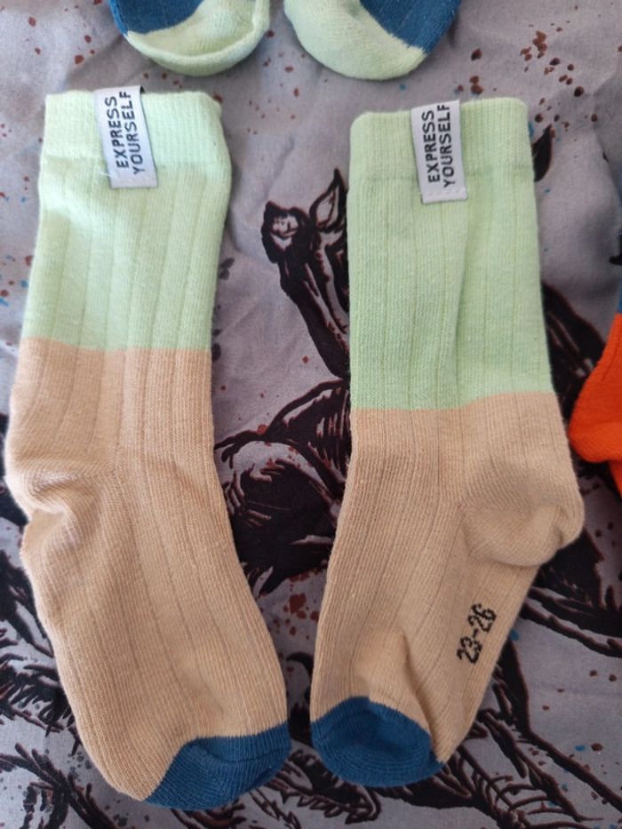 Lot 4 paires de chaussettes 23-26 - photo numéro 5