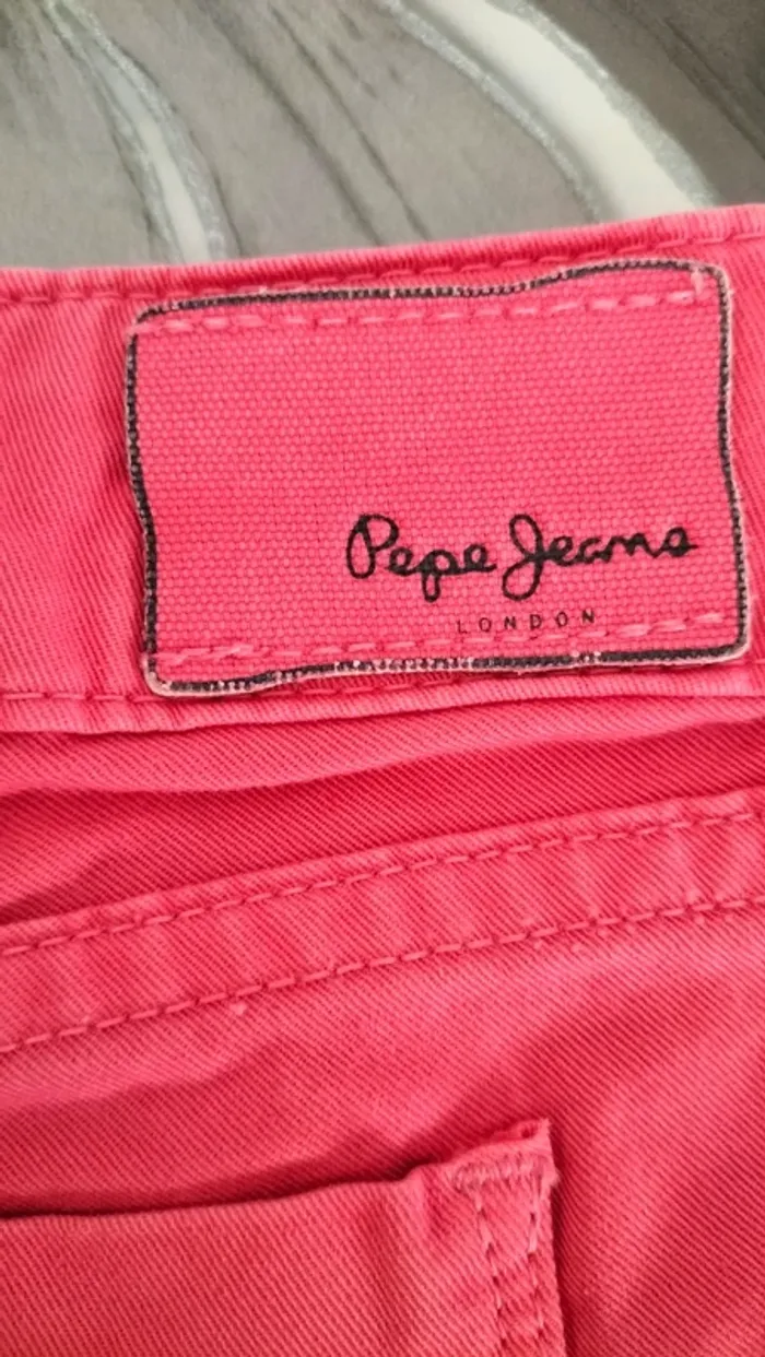 Short en jean fushia - photo numéro 4