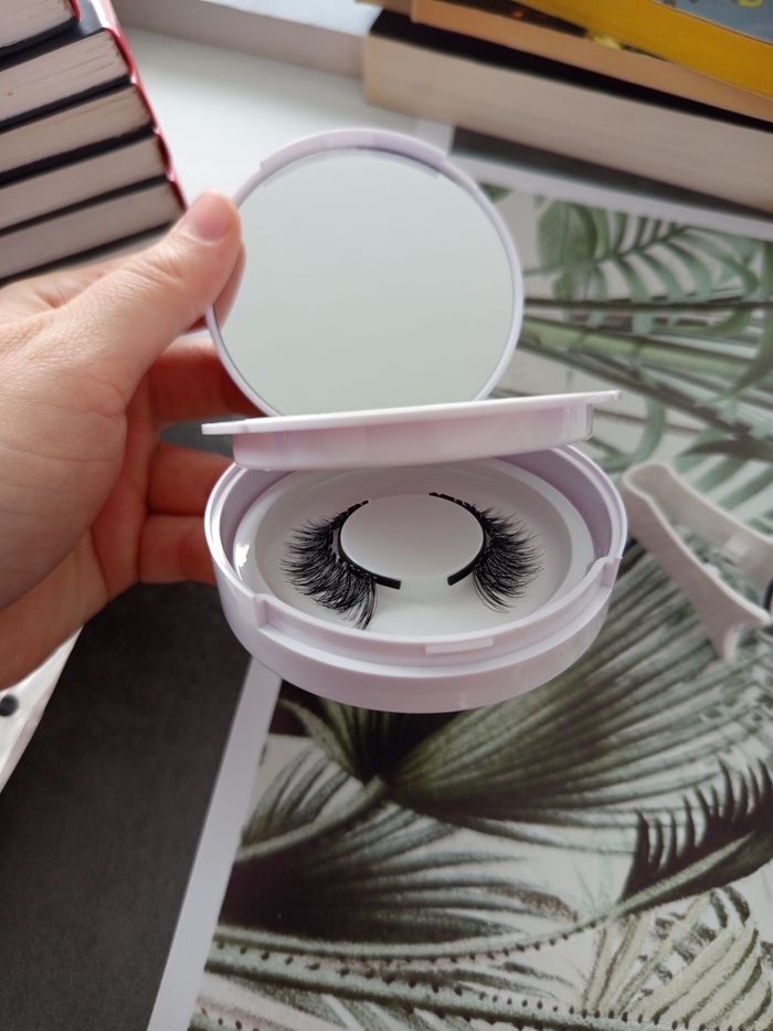 Faux cils magnétiques - photo numéro 4