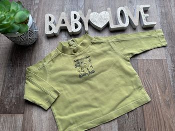 - Haut ML Tout compte fait - 6 mois - Très bon état