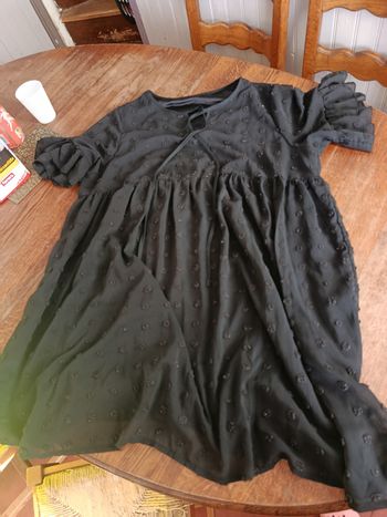 robe noir