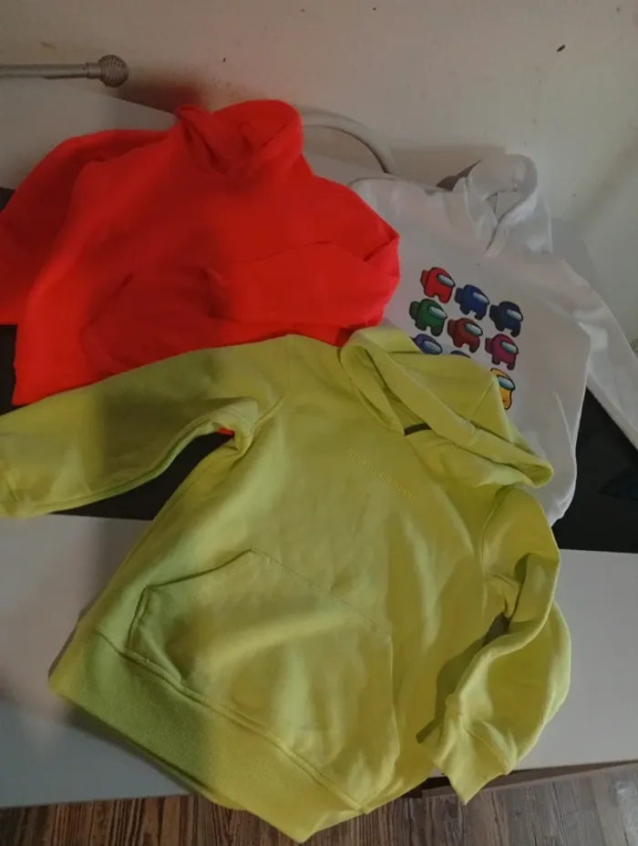 Lot de 3 sweats 8 ans - photo numéro 2