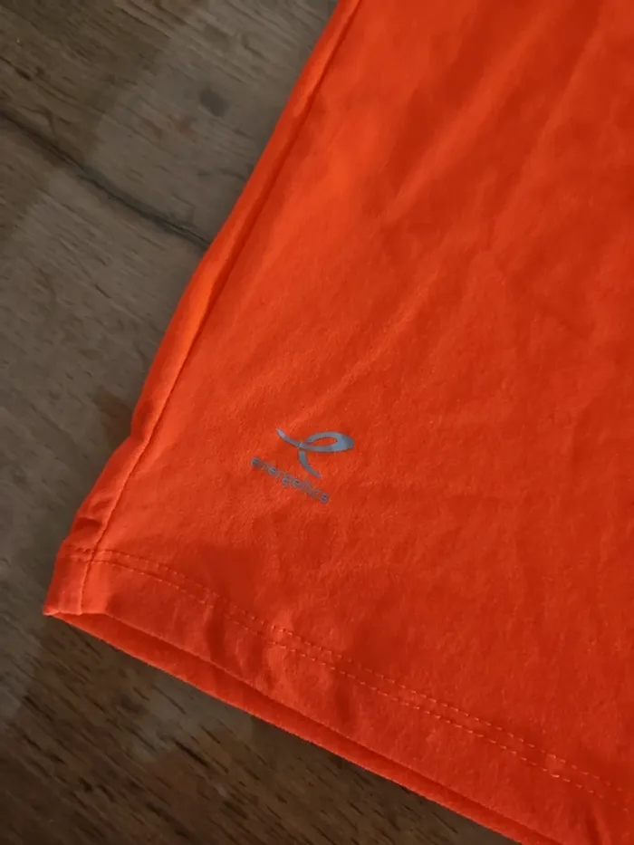 Débardeur de sport fille 10 ans neuf - photo numéro 2