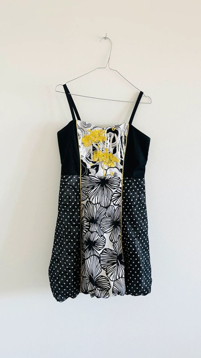 Robe Leslie