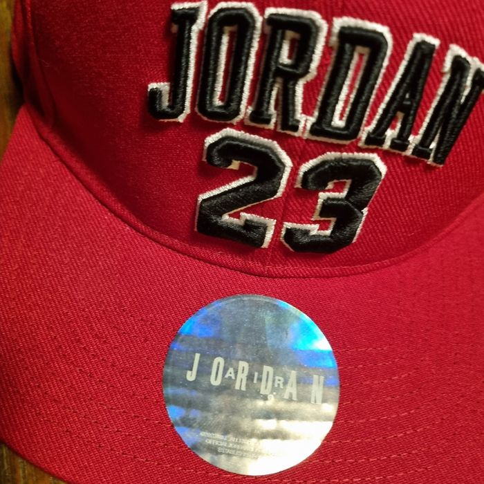 casquette JORDAN enfant- NEUF - photo numéro 2
