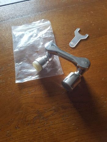 Extension universelle robinet