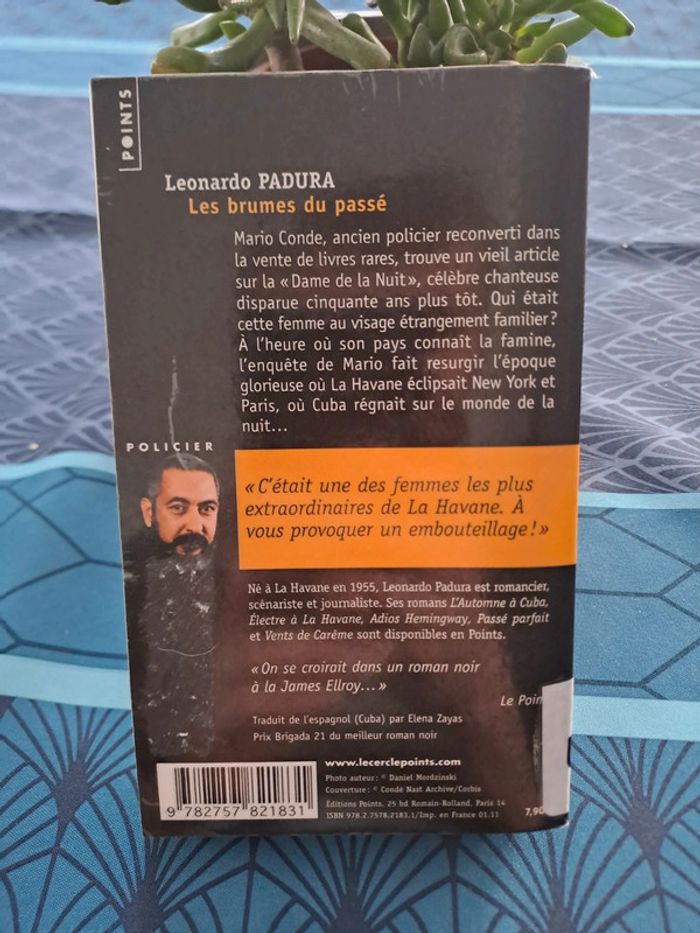 Livre Les Brumes du Passé, Leonardo Padura - photo numéro 2