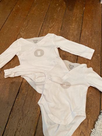 Lot bodies naissance