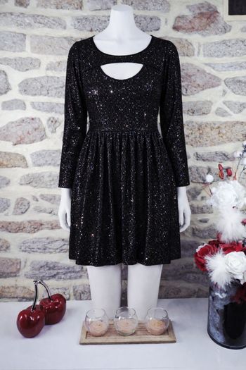 Robe de soirée scintillante aurore boréale noir effet ciel étoilé Femme taille 54 marque Boohoo 🌺